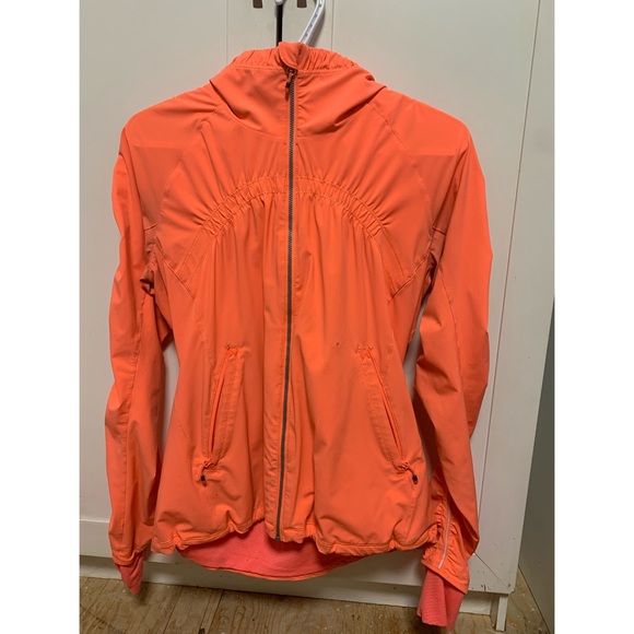 Lululemon jacket/windbreaker - Picture 1 of 4